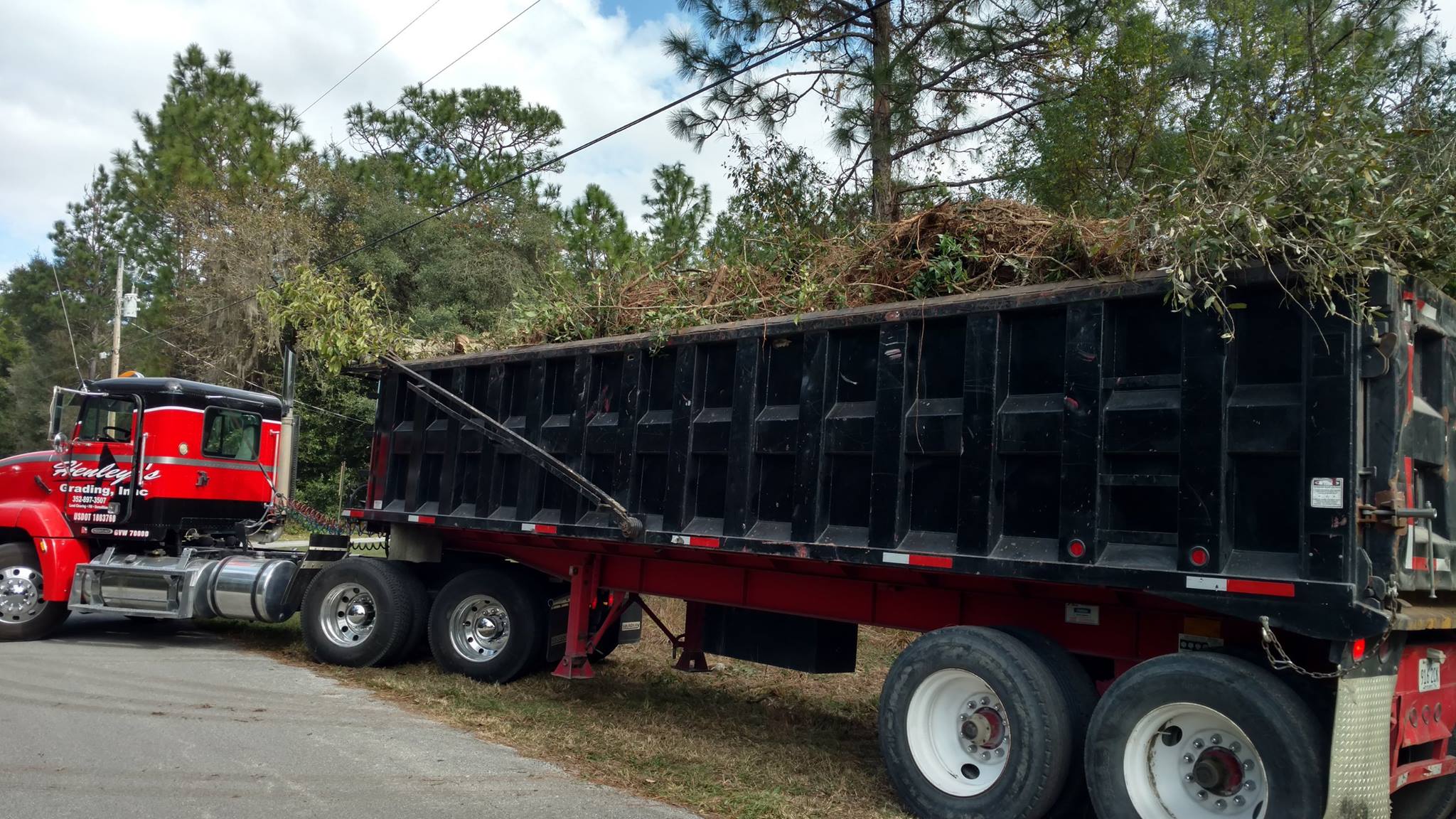 Hauling truck